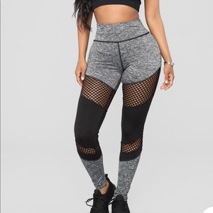 Fashion nova grey workout legging